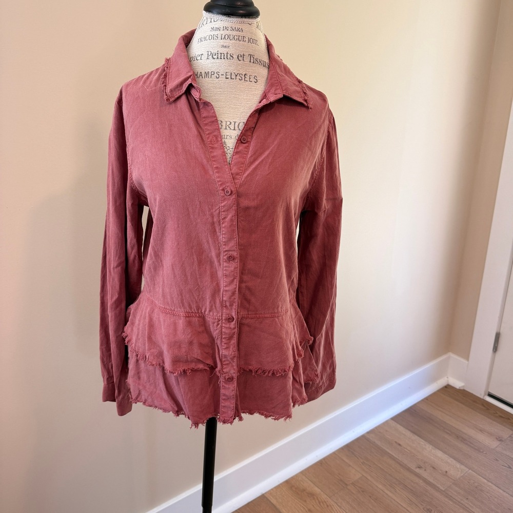 Cloth & Stone Women's Red 100% Tencel Ruffle Long Sleeve Shirt‎ Size L